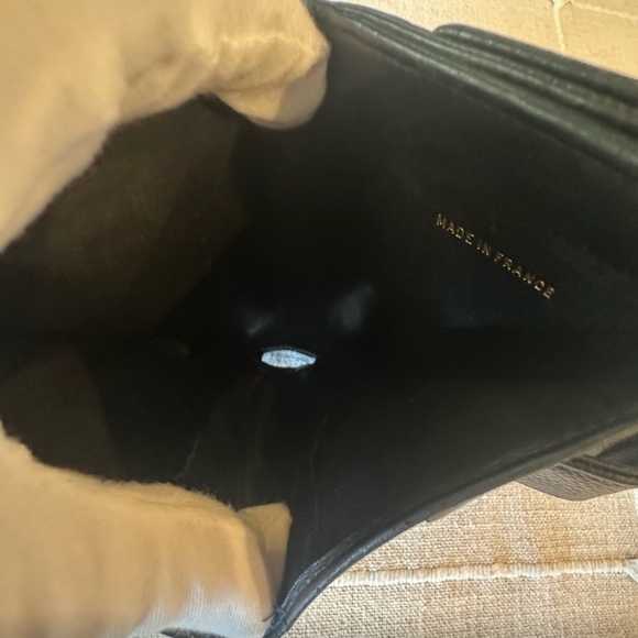 CHANEL Black Caviar Wallet - Picture 7 of 10